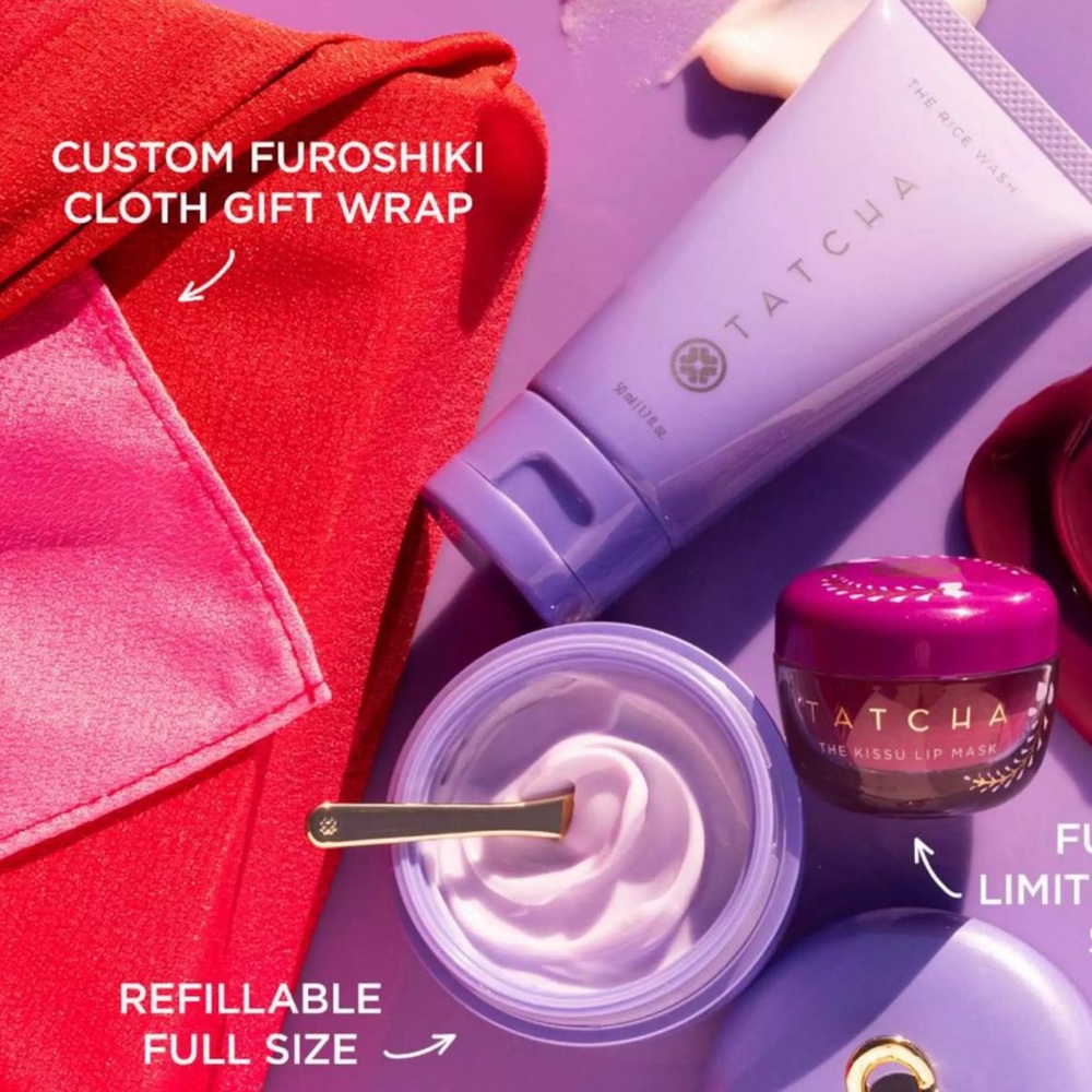Tatcha Reusable Furoshiki Cloth Wrap NWT came with set
